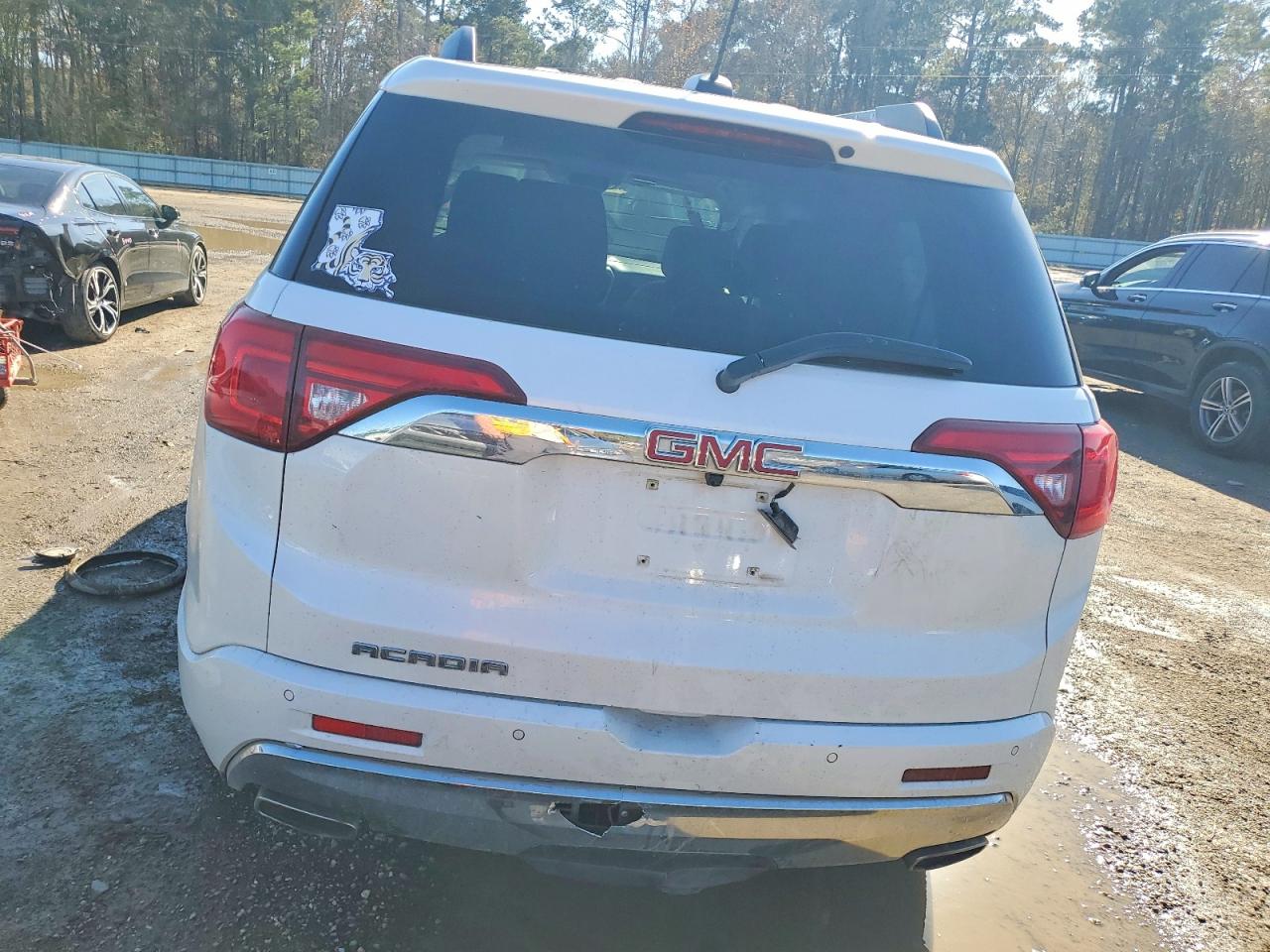 2019 GMC ACADIA DENALI photo 6
