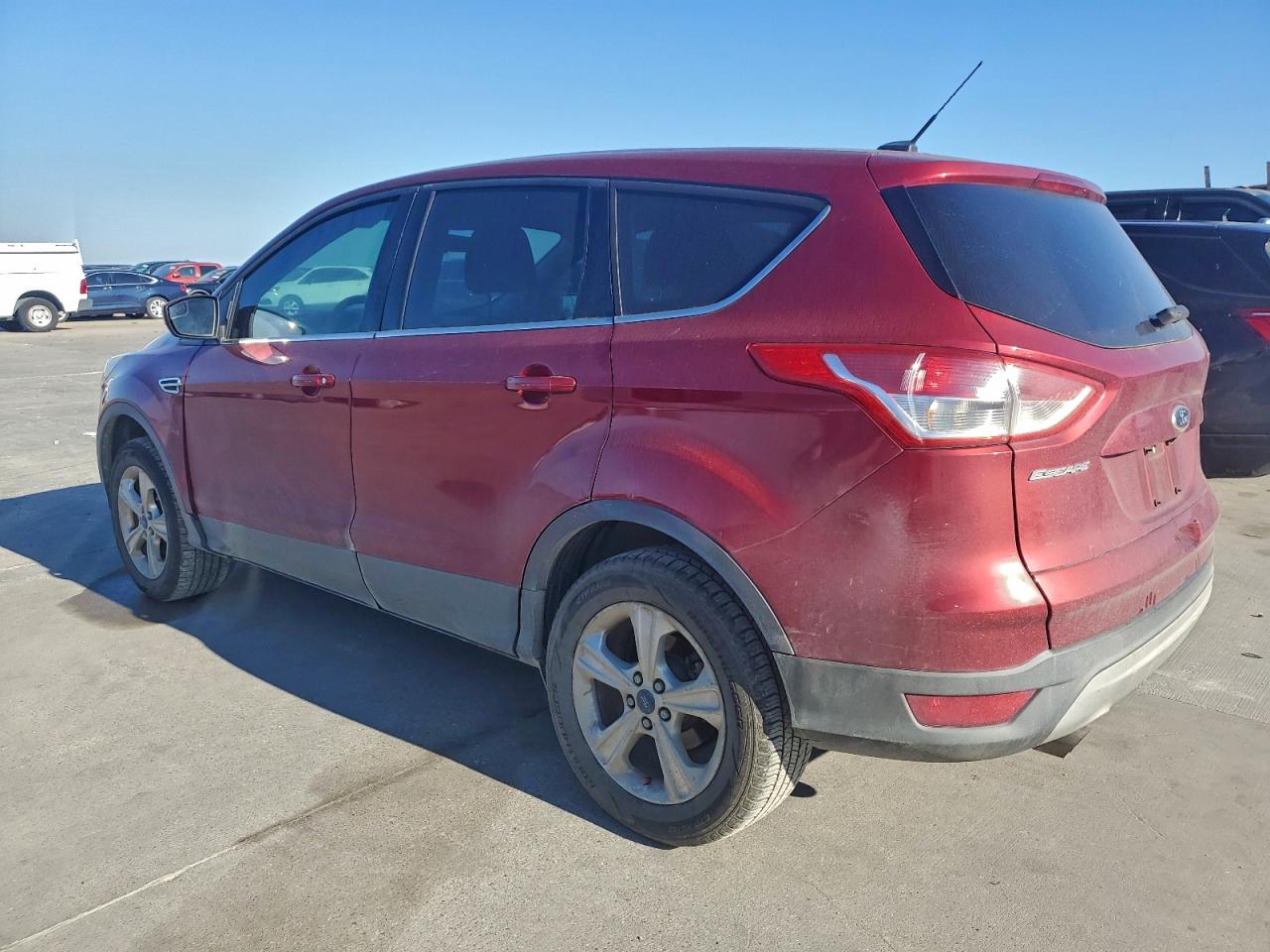 2015 FORD ESCAPE SE photo 2