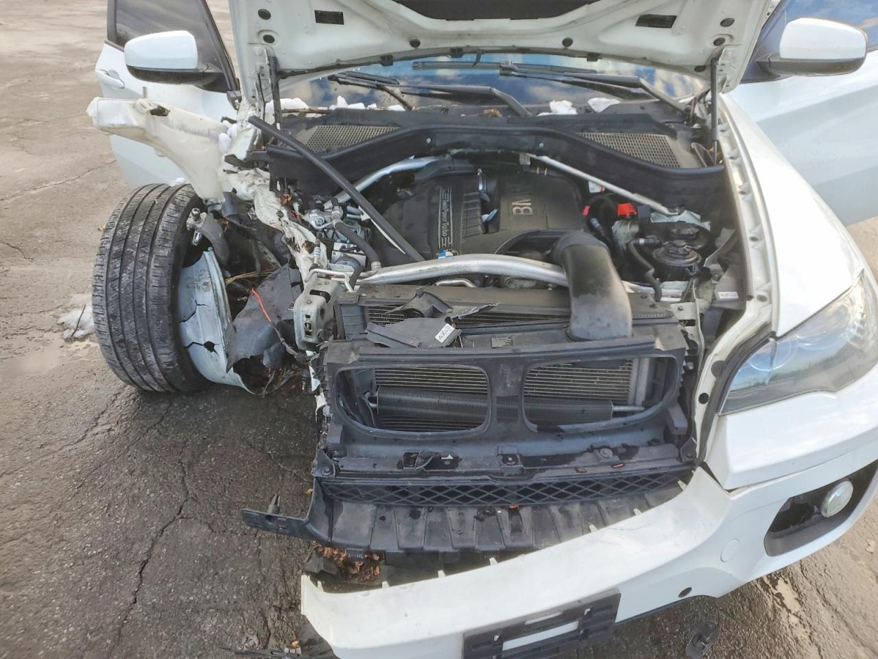 2012 BMW X6 XDRIVE35I photo 23