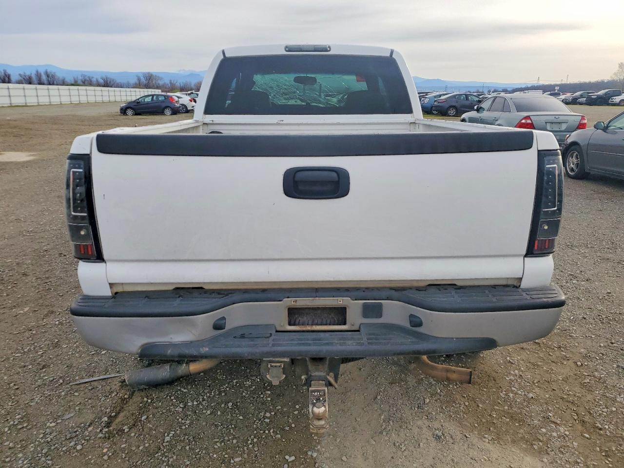 2005 CHEVROLET SILVERADO K1500 photo 16