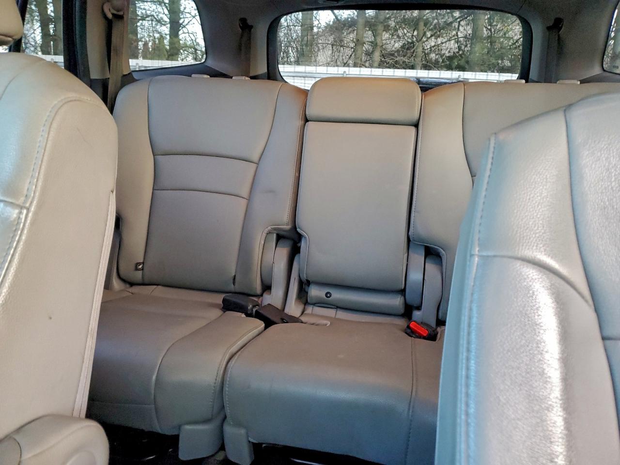 2016 HONDA PILOT EXL photo 28