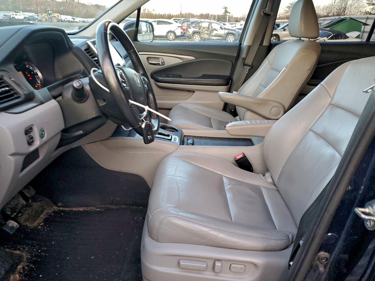 2016 HONDA PILOT EXL photo 19