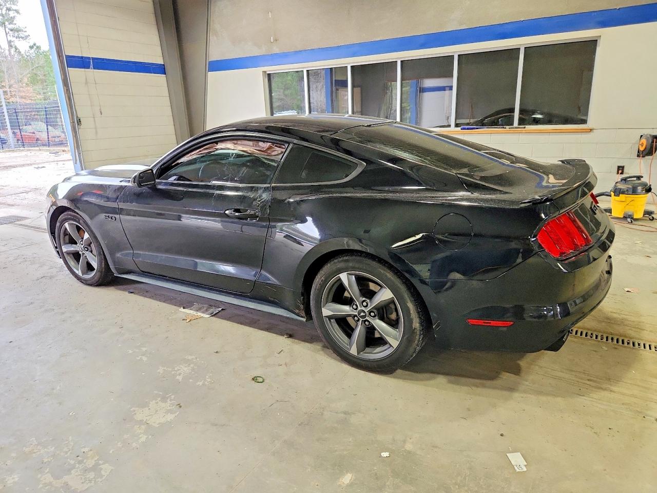 2016 FORD MUSTANG GT photo 2