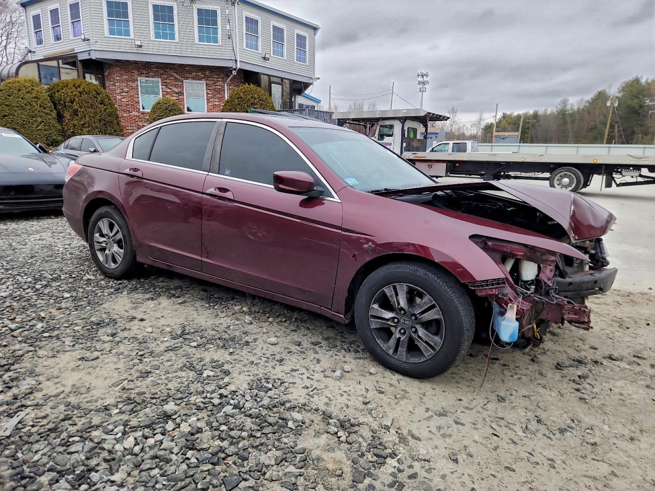 2011 HONDA ACCORD LXP photo 4