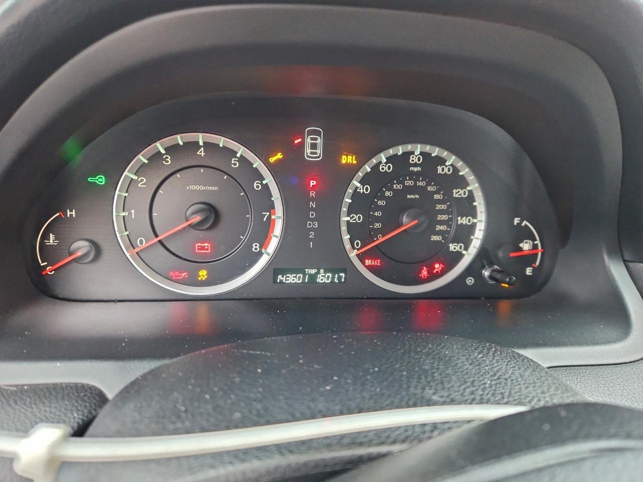 2011 HONDA ACCORD LXP photo 9