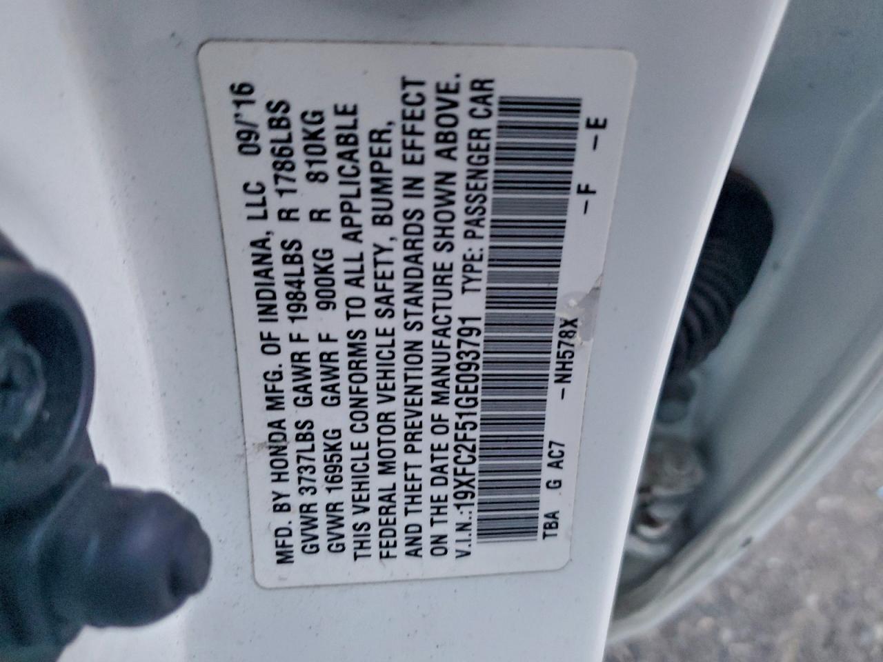 2016 HONDA CIVIC LX photo 12