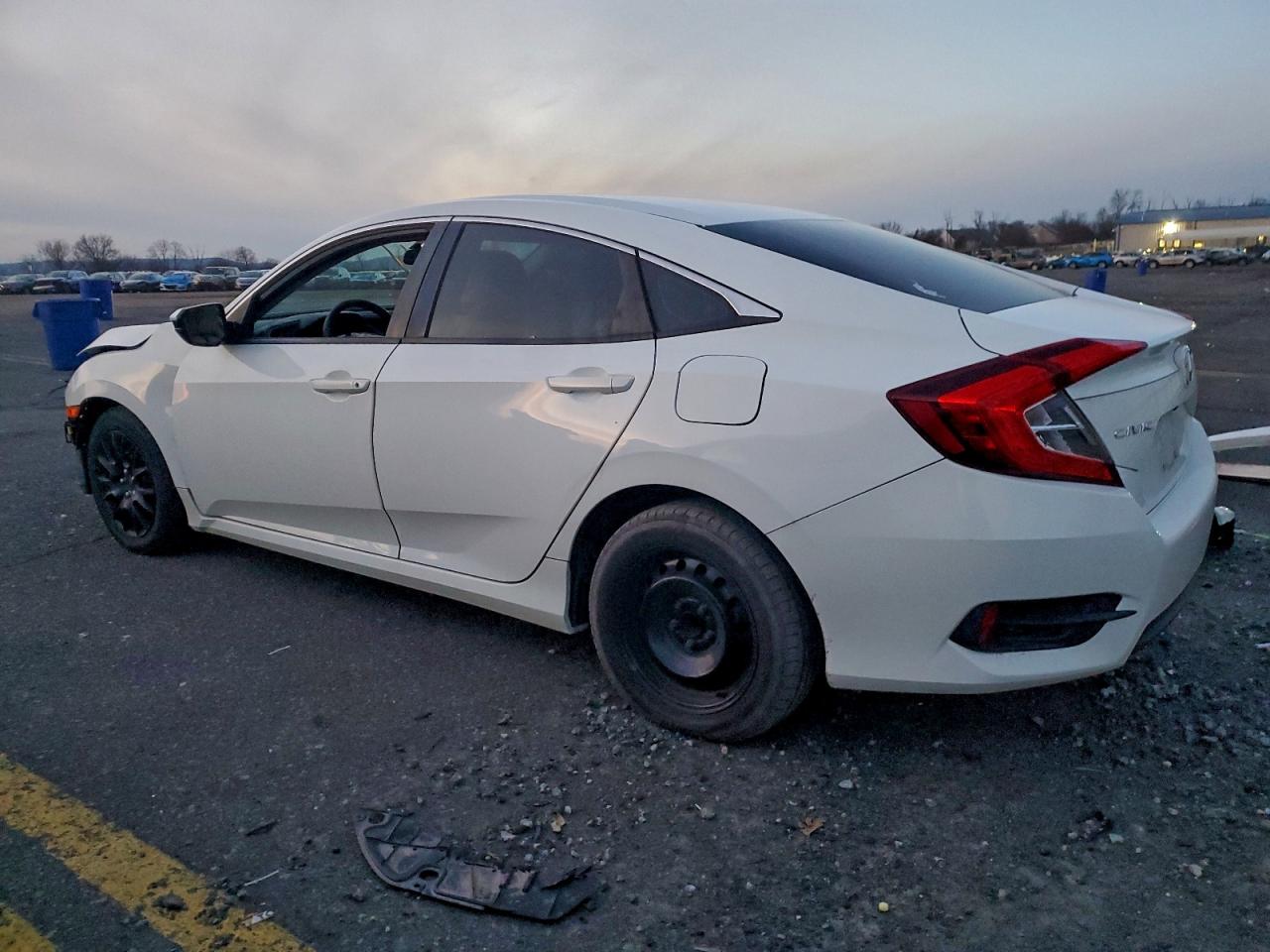 2016 HONDA CIVIC LX photo 2