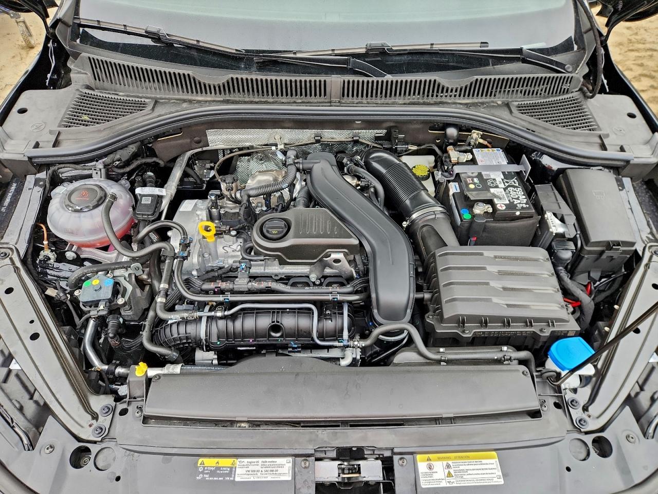 2025 VOLKSWAGEN JETTA SPORT photo 11