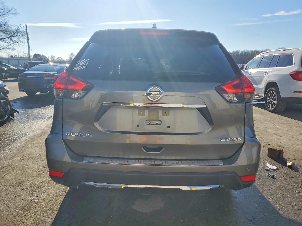 2020 NISSAN ROGUE S photo 6