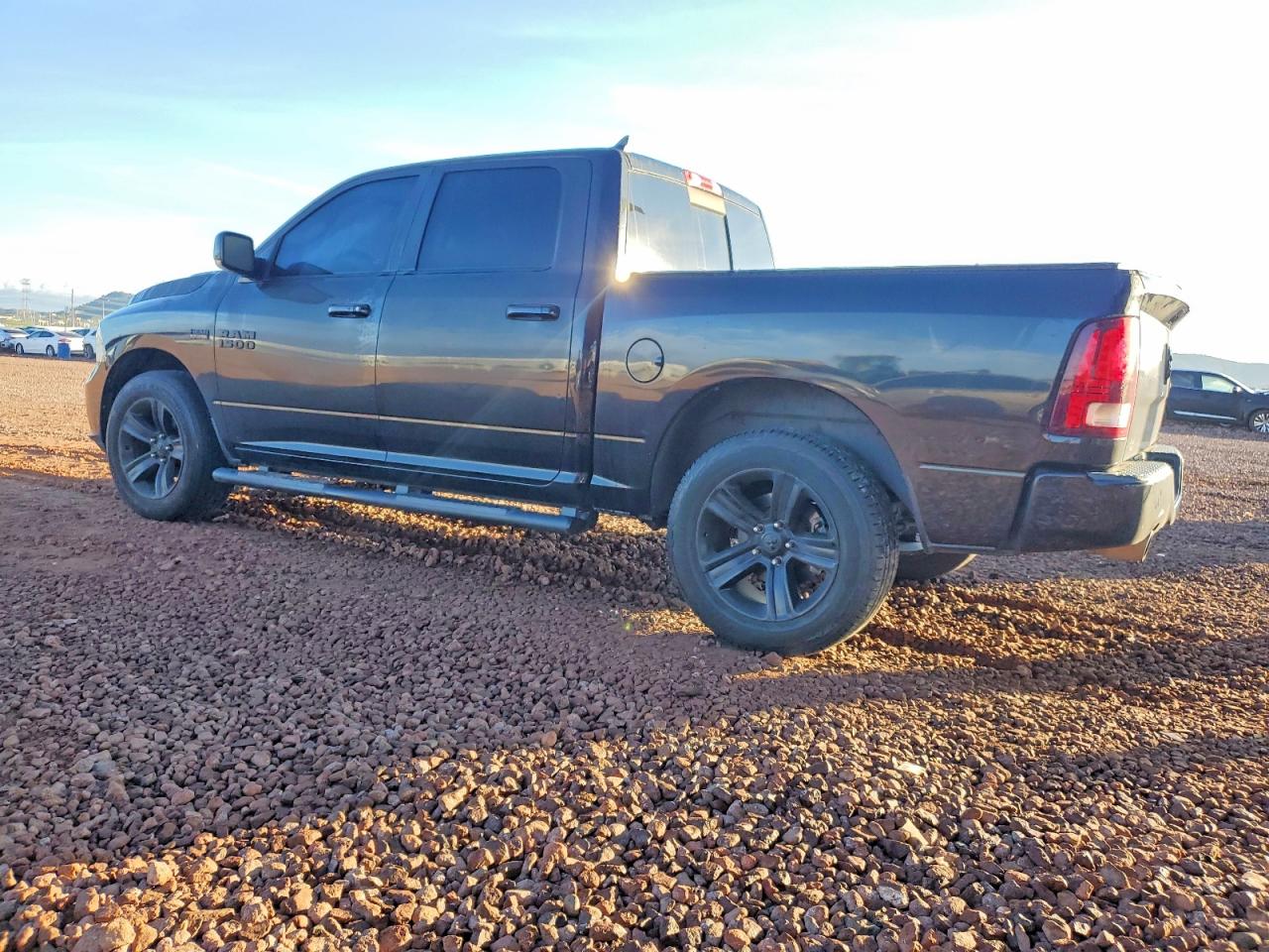 2016 RAM 1500 SPORT photo 2