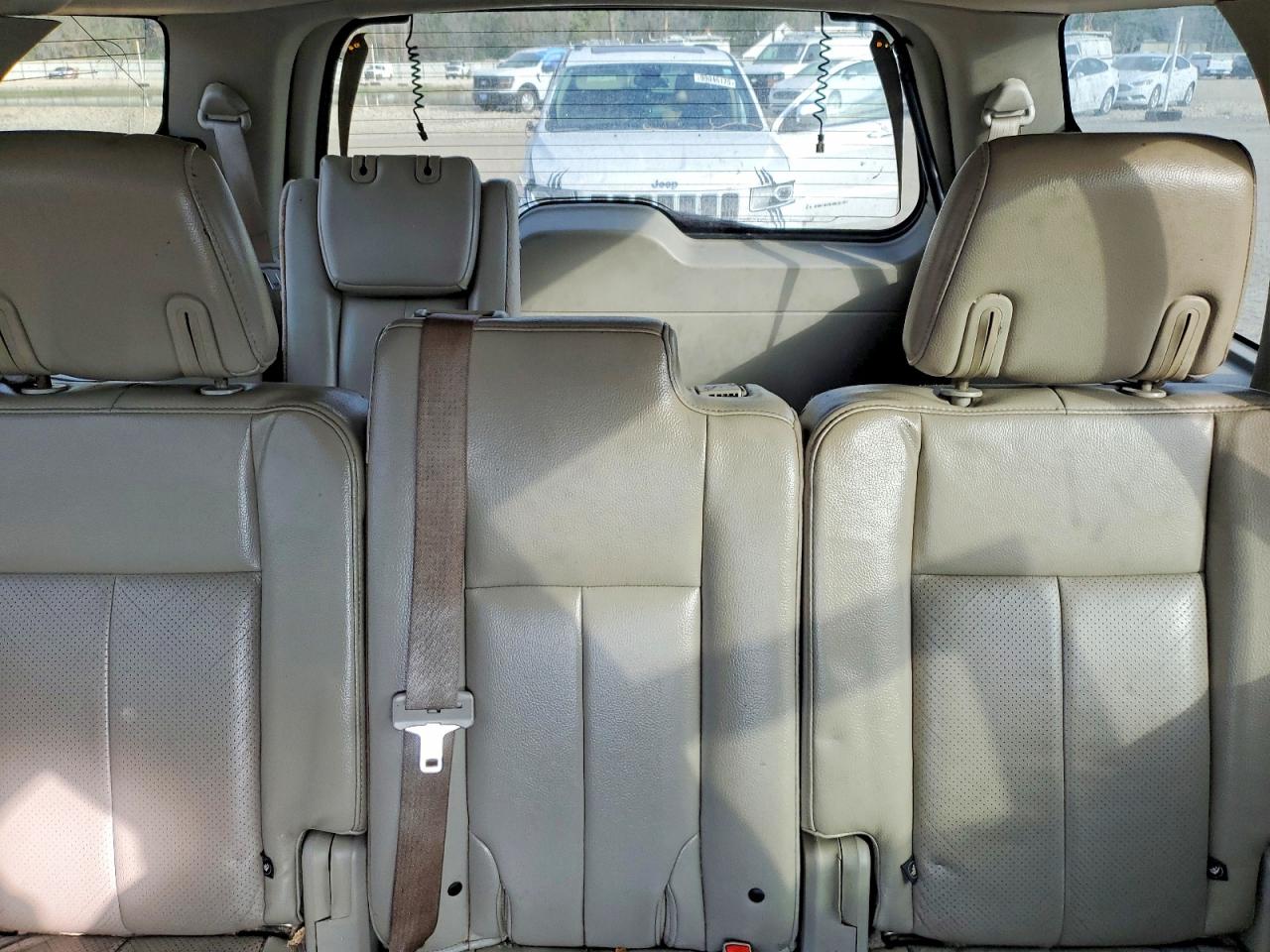 2011 FORD EXPEDITION LIMITED photo 28