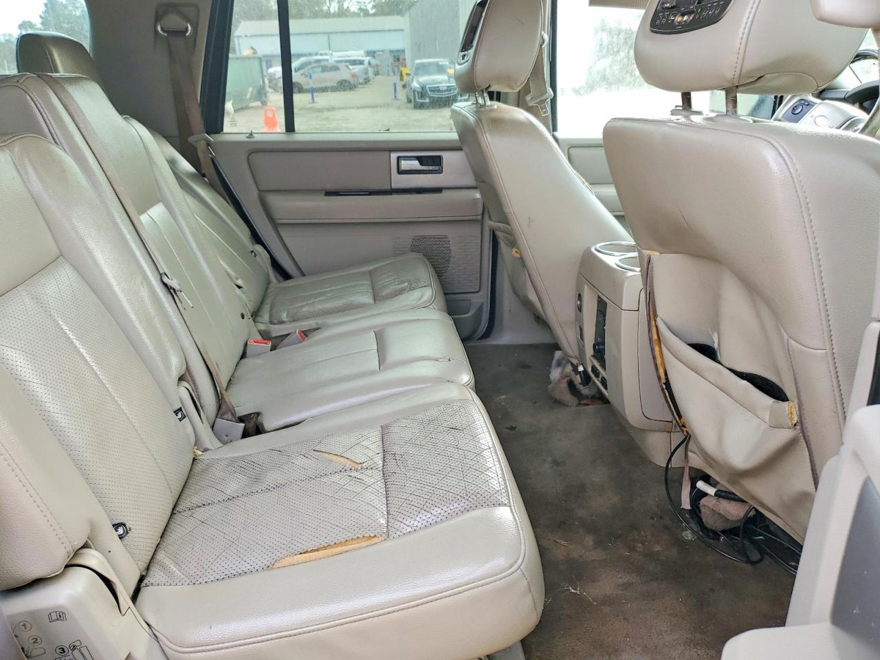 2011 FORD EXPEDITION LIMITED photo 31