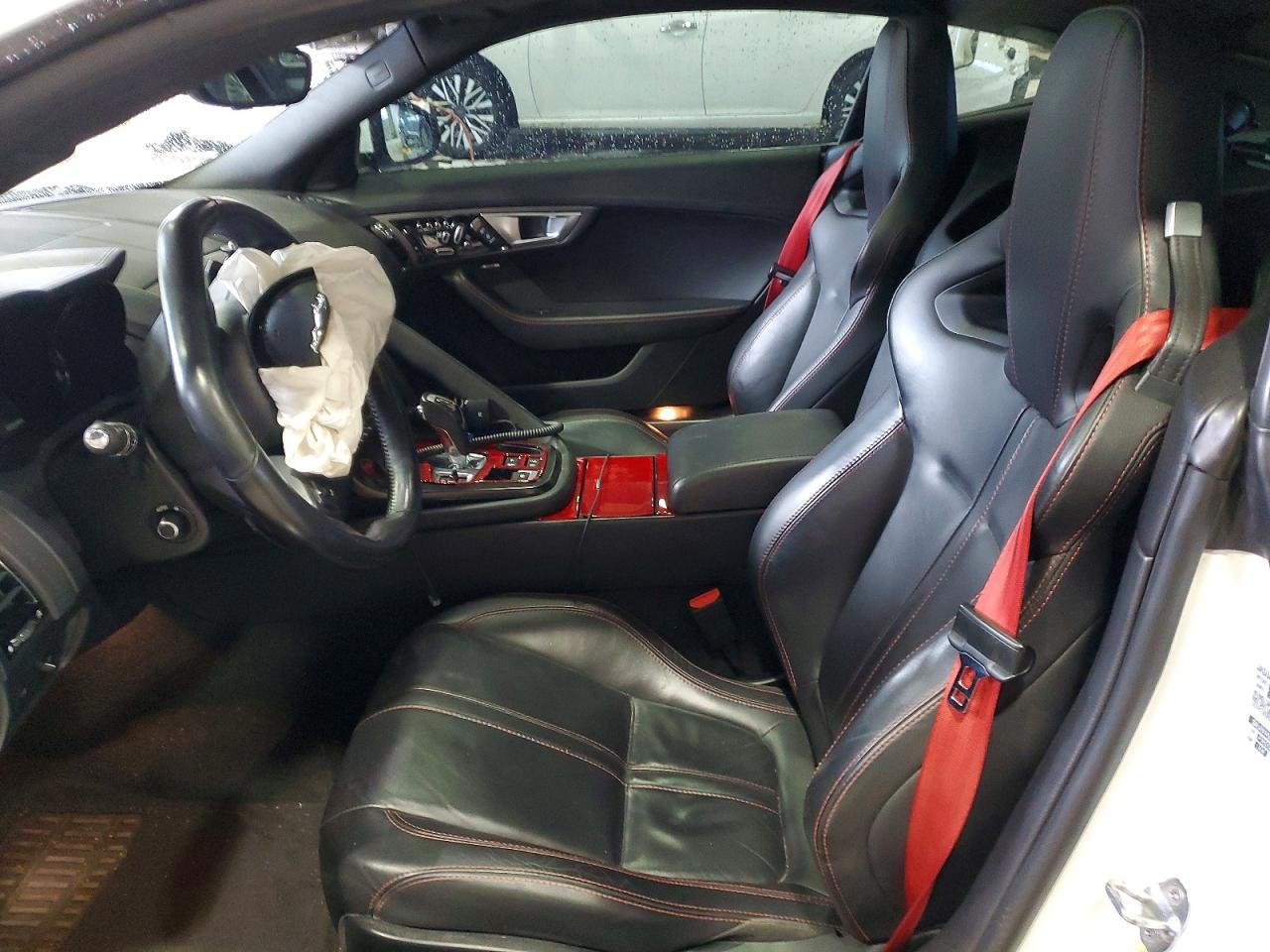 2016 JAGUAR F-TYPE photo 28
