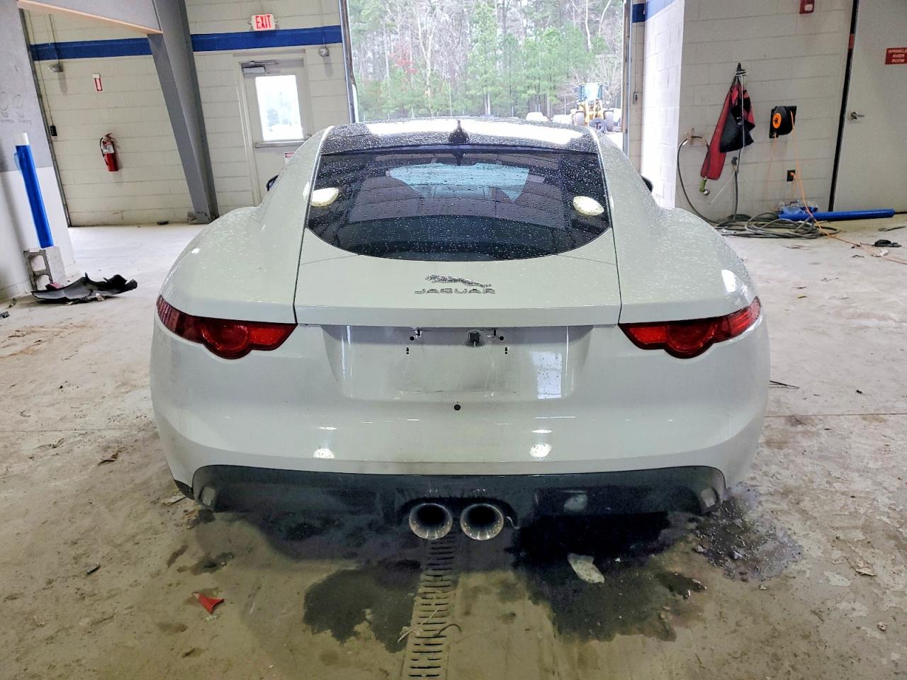 2016 JAGUAR F-TYPE photo 16