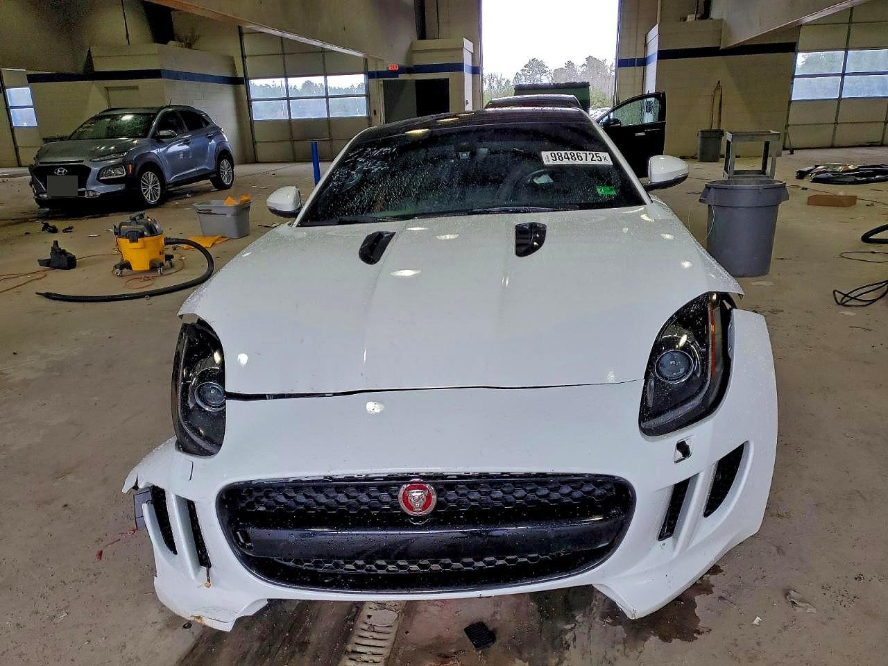 2016 JAGUAR F-TYPE photo 13