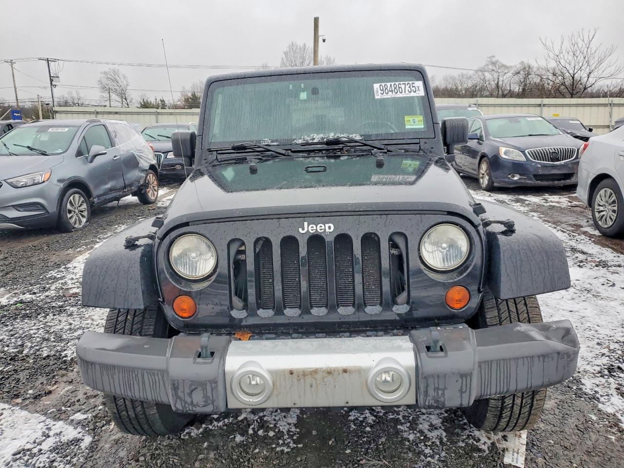2010 JEEP WRANGLER UNLIMITED SAHARA photo 5