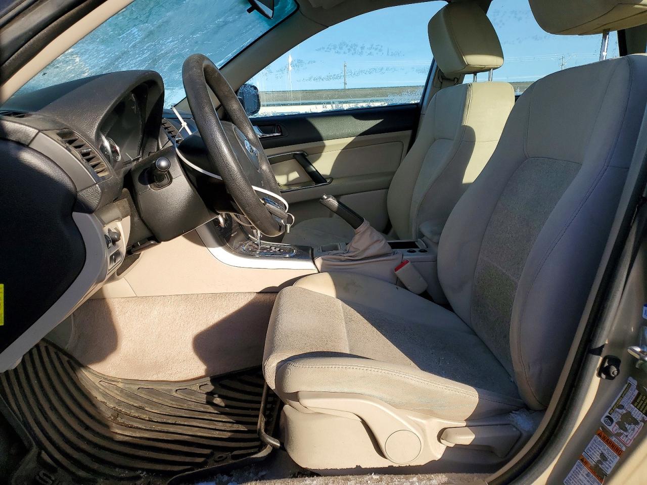 2008 SUBARU OUTBACK photo 7