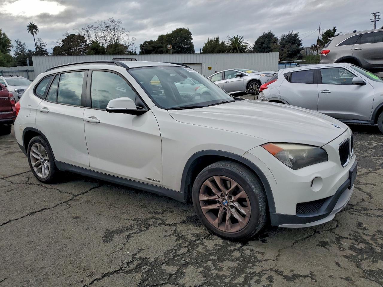 2015 BMW X1 XDRIVE28I photo 4