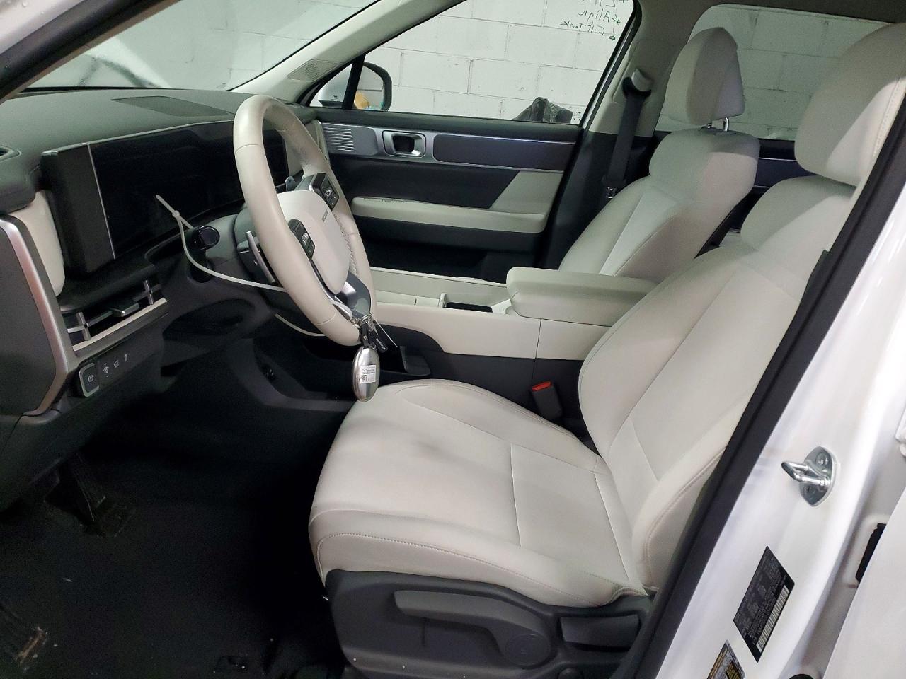 2025 HYUNDAI SANTA FE SE photo 7