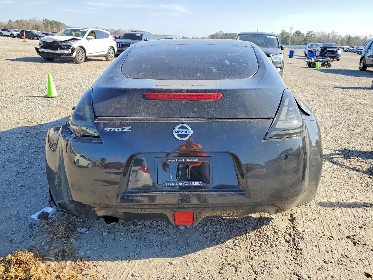 2018 NISSAN 370Z BASE photo 6