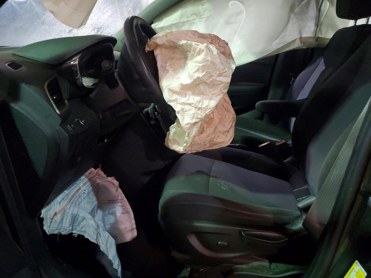 2019 CHEVROLET TRAX LS photo 7