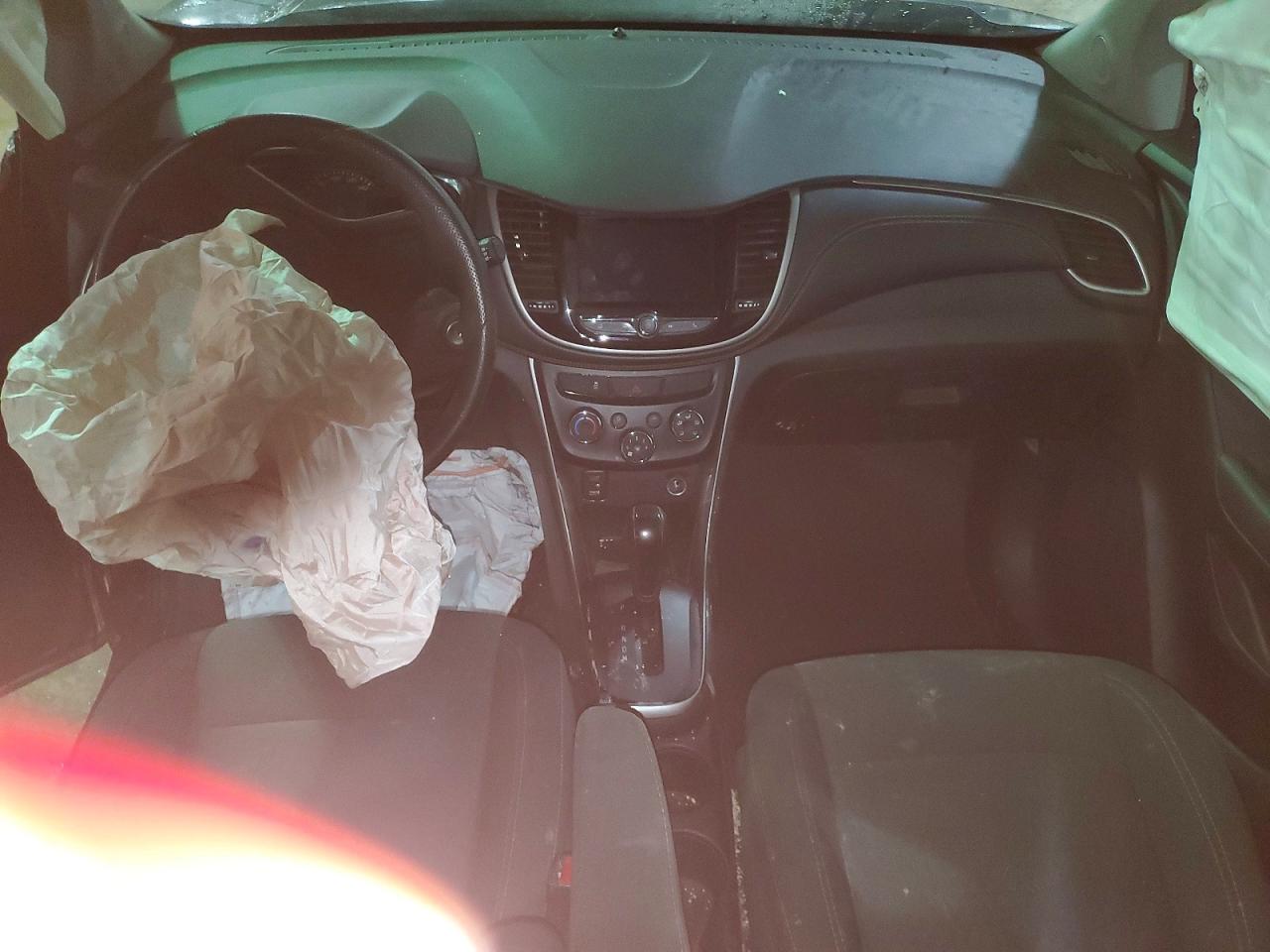 2019 CHEVROLET TRAX LS photo 8