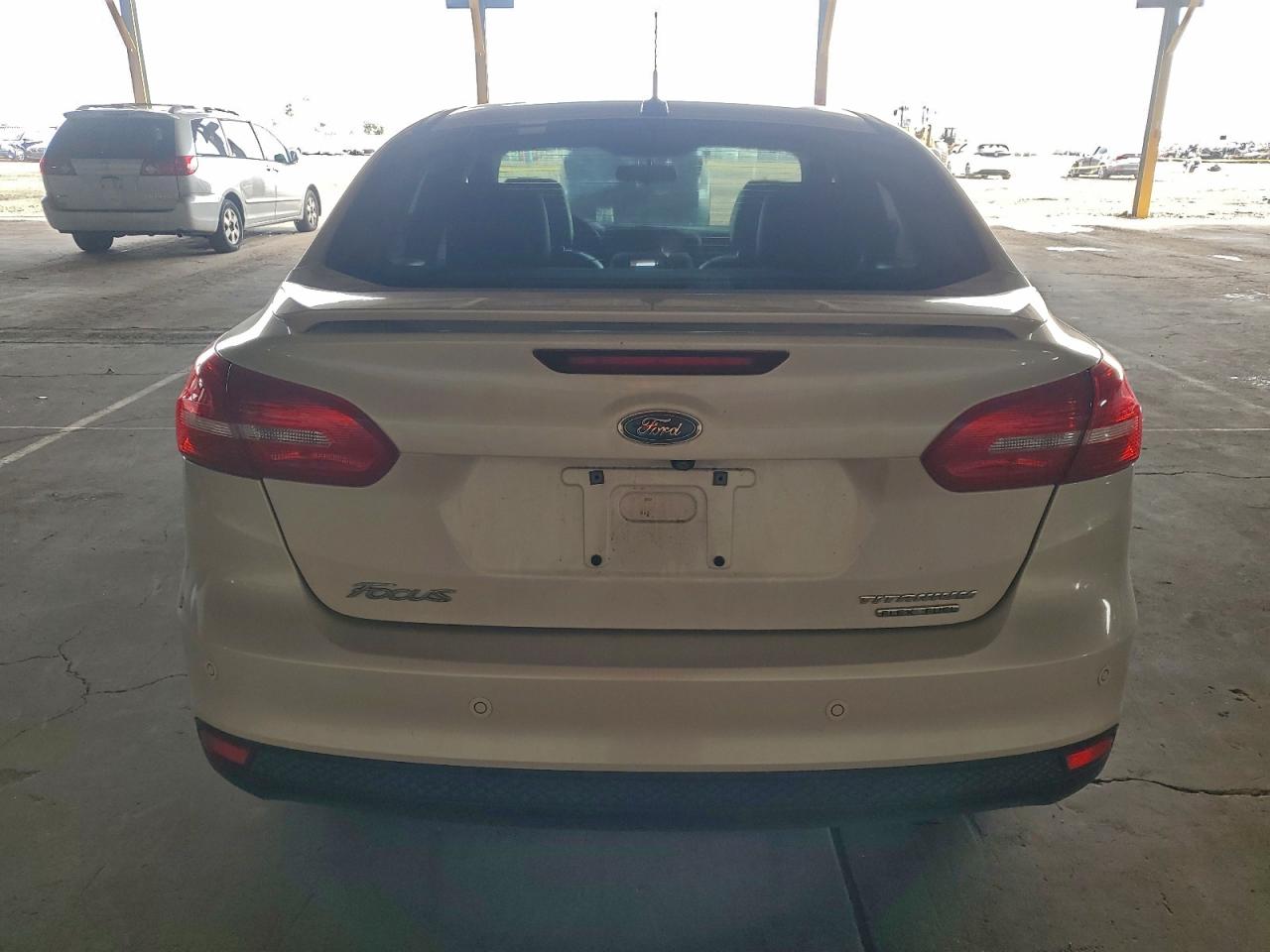 2015 FORD FOCUS TITANIUM photo 6
