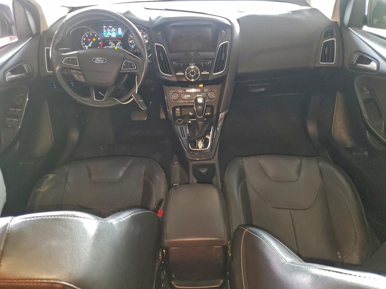 2015 FORD FOCUS TITANIUM photo 8