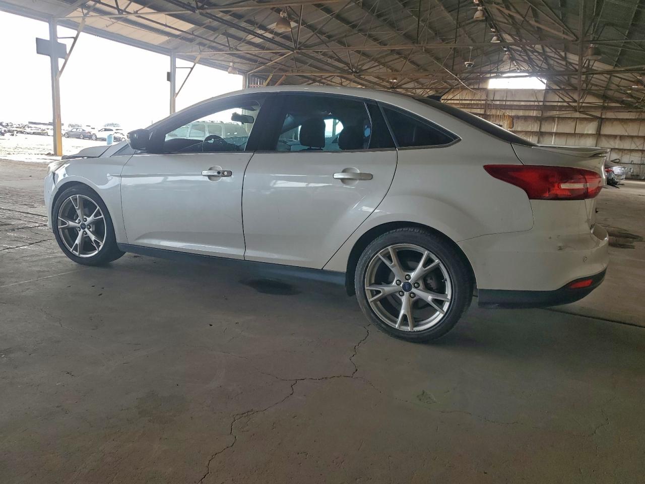 2015 FORD FOCUS TITANIUM photo 2