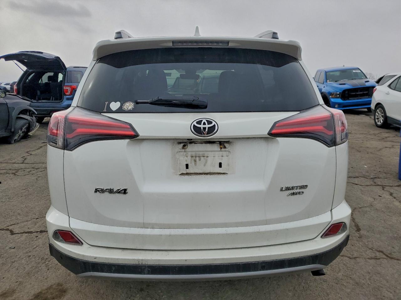2018 TOYOTA RAV4 LIMITED photo 6