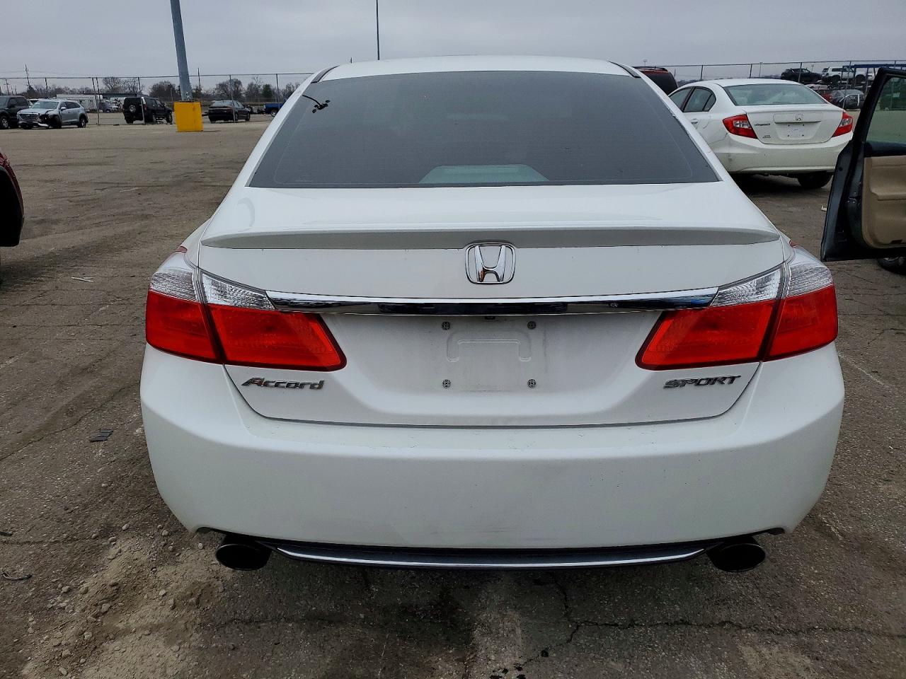 2015 HONDA ACCORD SPORT photo 6