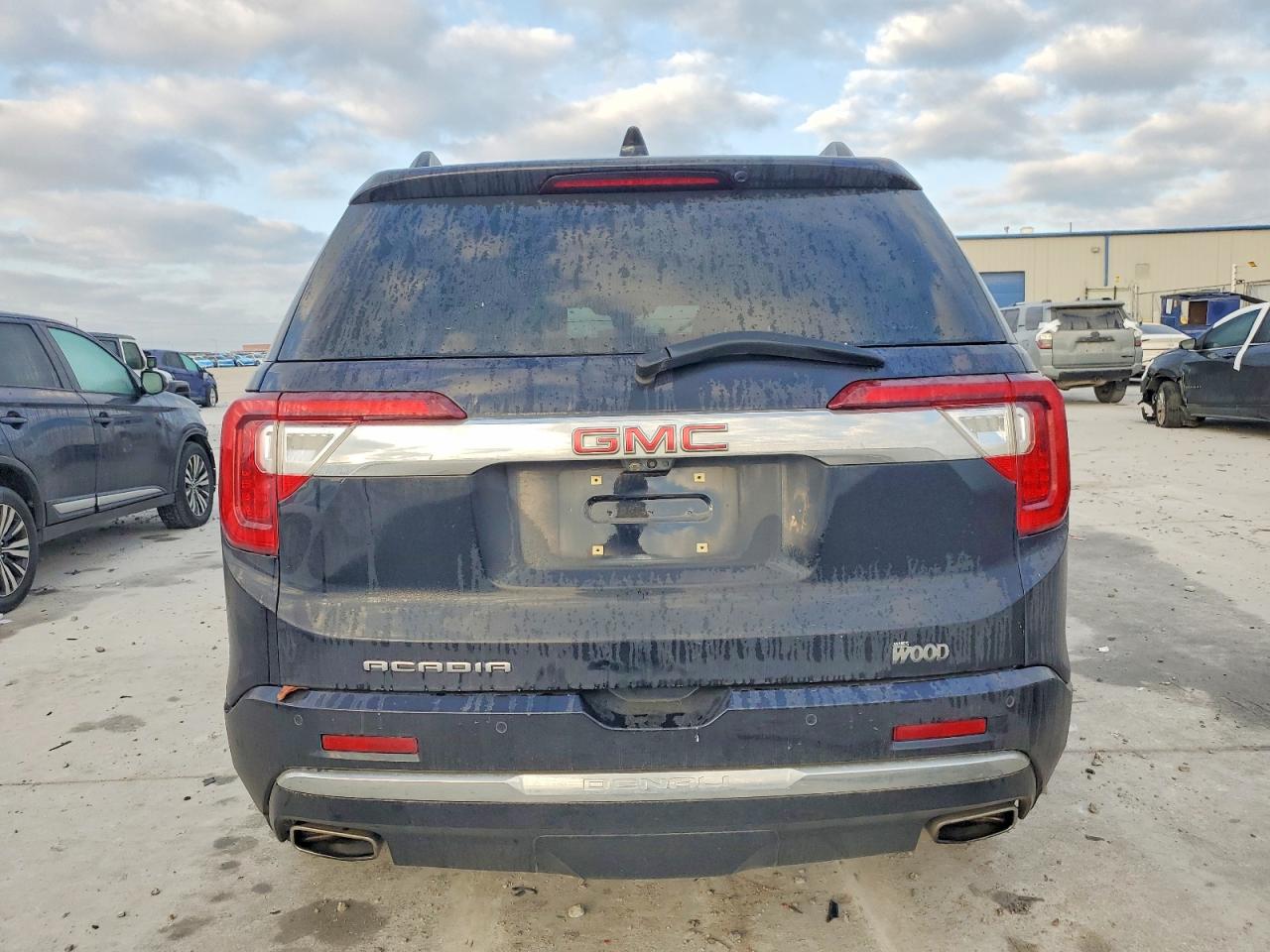 2021 GMC ACADIA DENALI photo 6