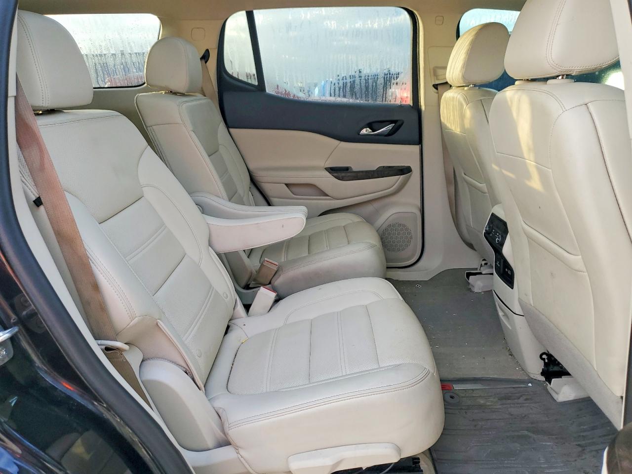2021 GMC ACADIA DENALI photo 11