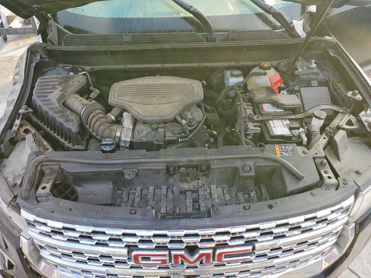 2021 GMC ACADIA DENALI photo 12