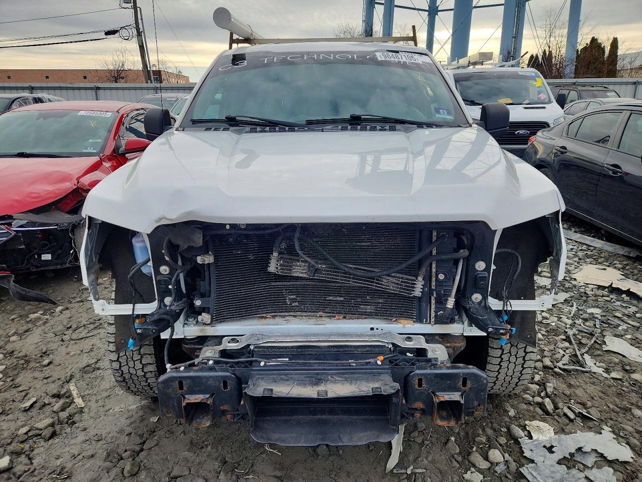 2017 FORD F150 photo 9