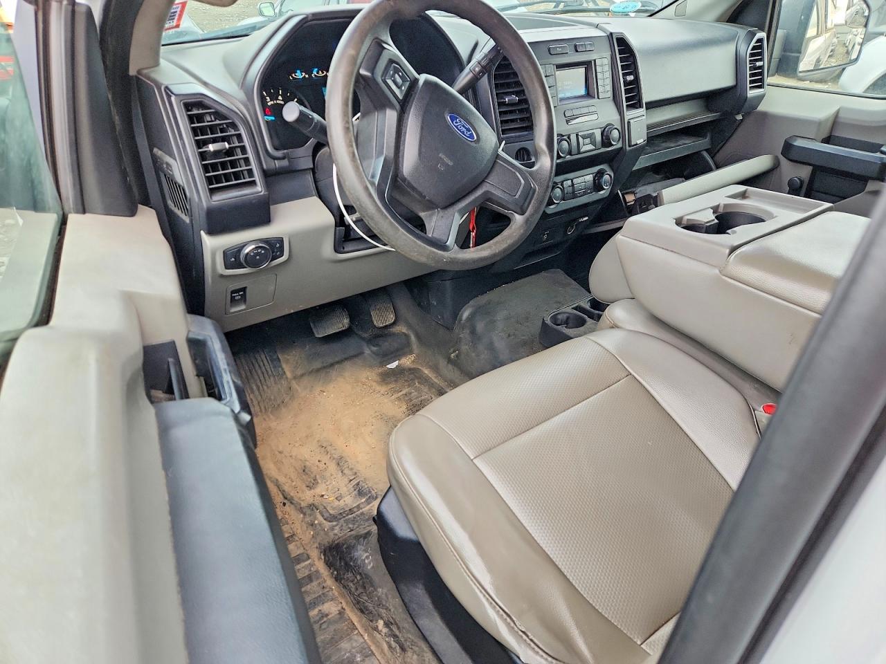 2017 FORD F150 photo 15
