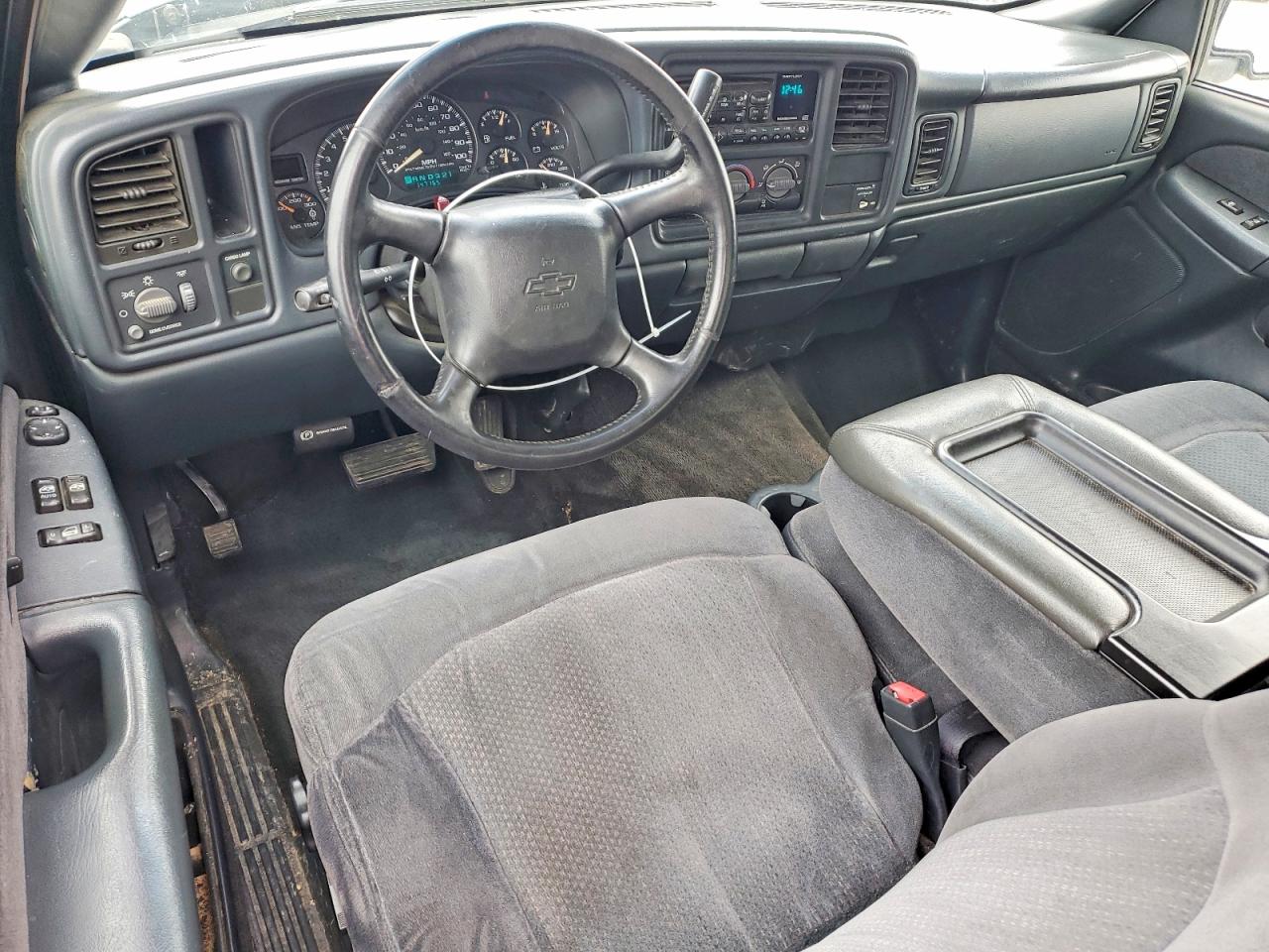 2002 CHEVROLET SILVERADO C2500 HEAVY DUTY photo 8