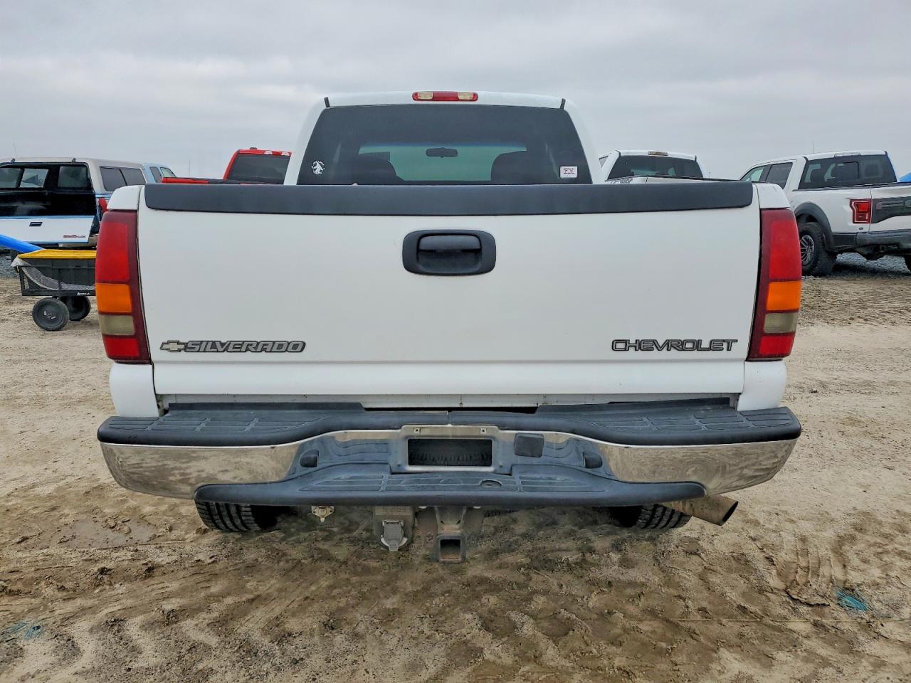 2002 CHEVROLET SILVERADO C2500 HEAVY DUTY photo 6
