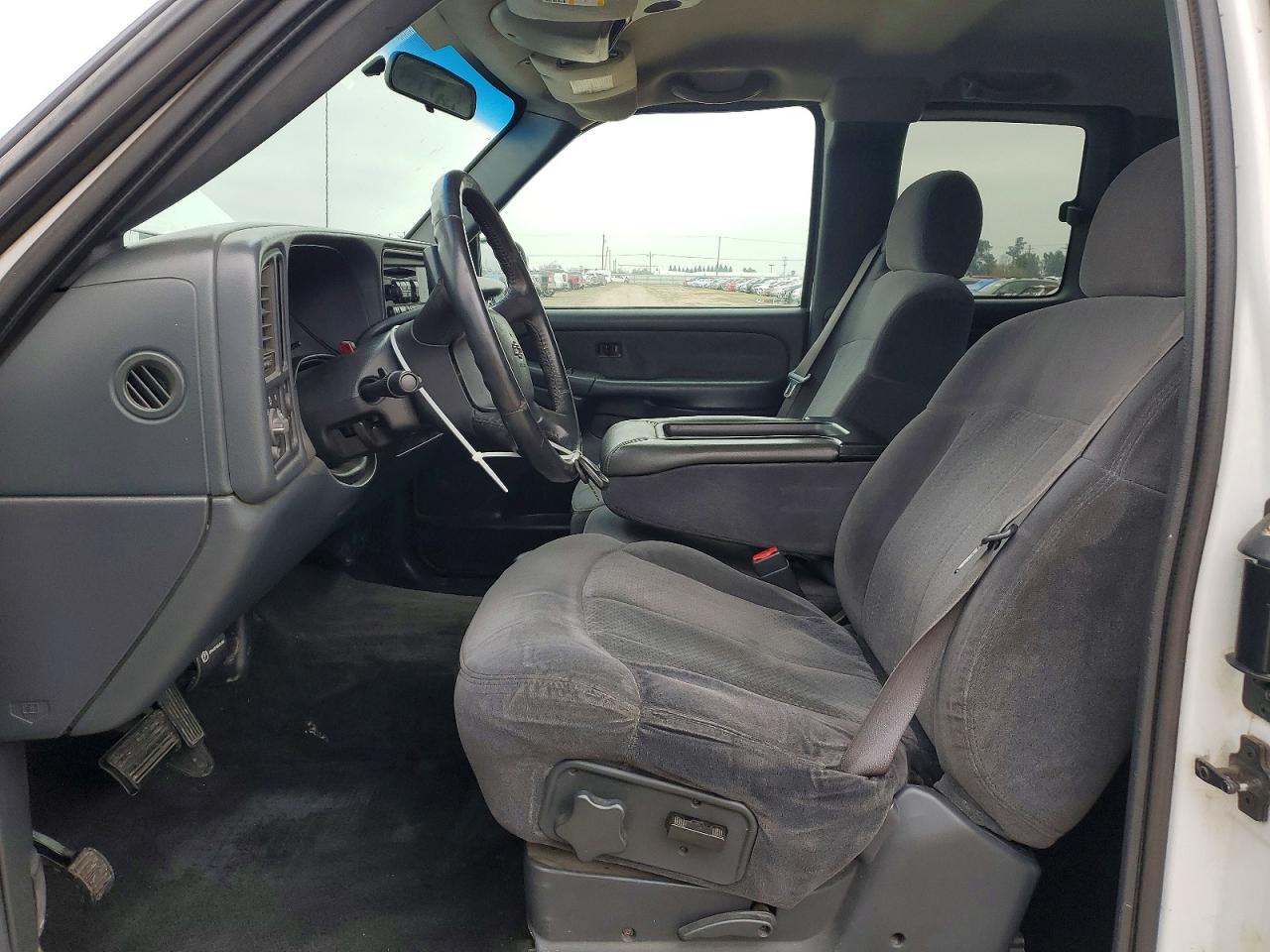 2002 CHEVROLET SILVERADO C2500 HEAVY DUTY photo 7