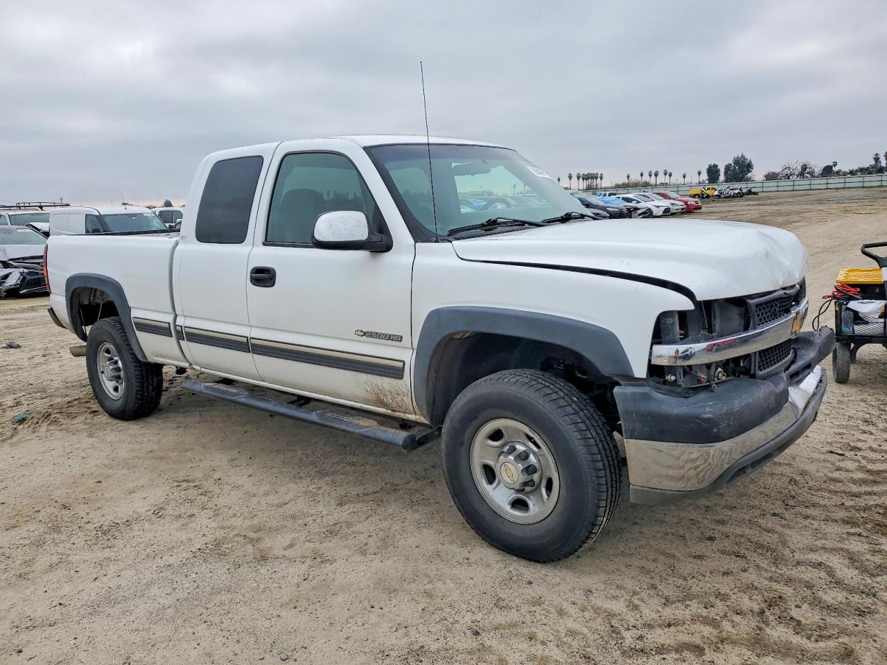 2002 CHEVROLET SILVERADO C2500 HEAVY DUTY photo 4