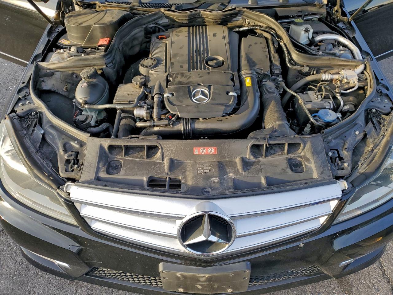 2013 MERCEDES-BENZ C 250 photo 11