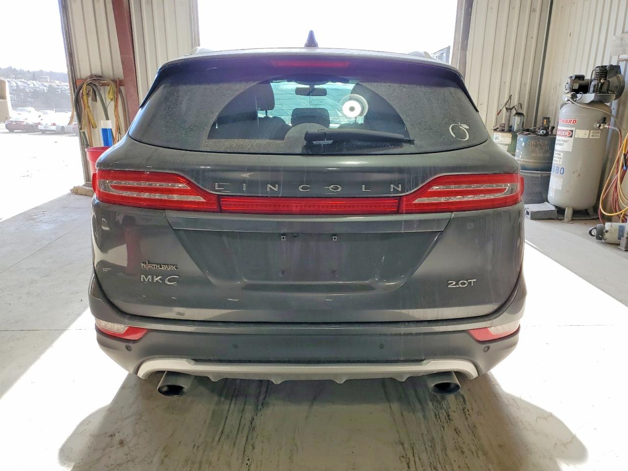 2017 LINCOLN MKC PREMIERE photo 6
