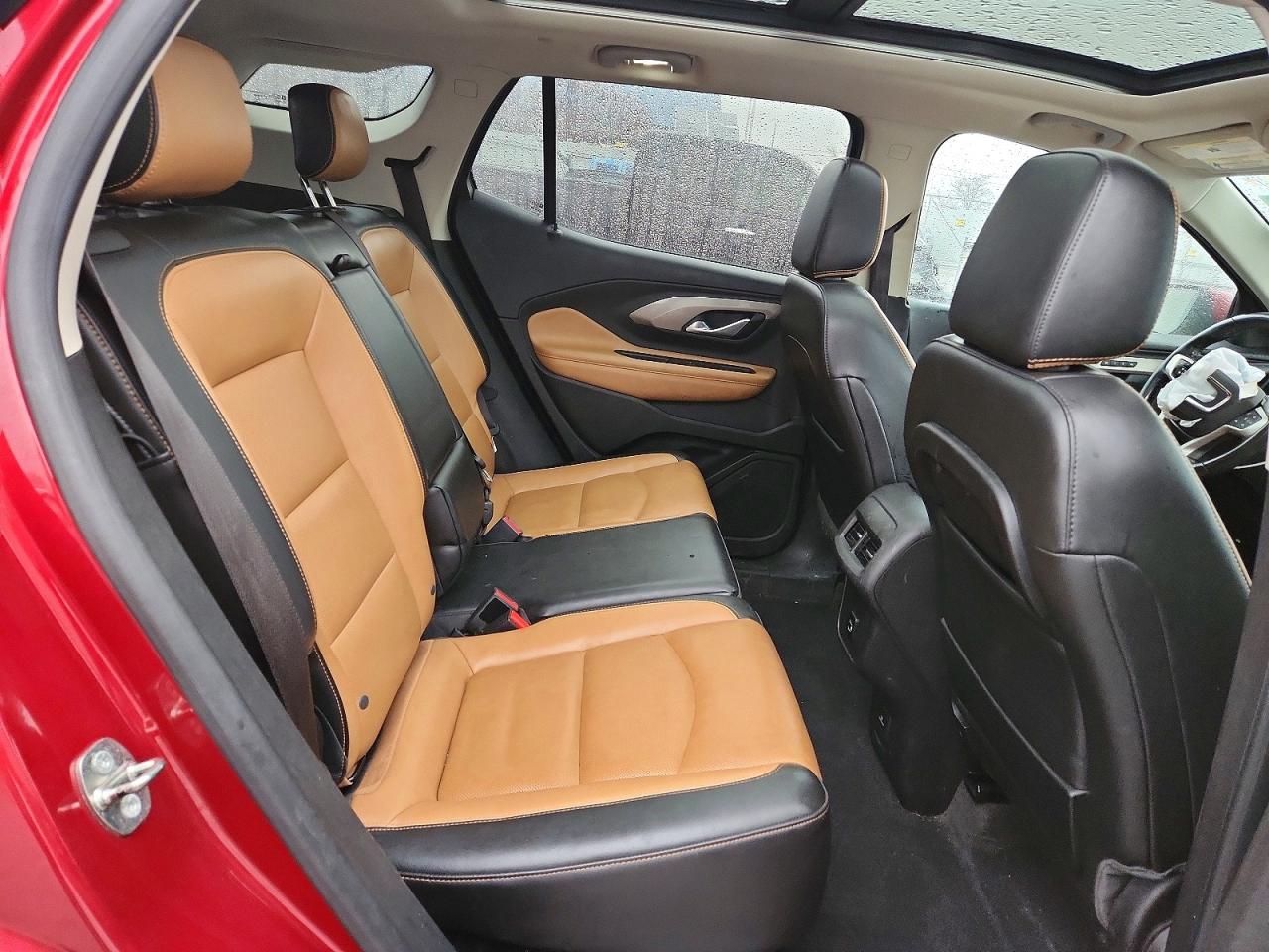 2018 GMC TERRAIN SLT photo 11