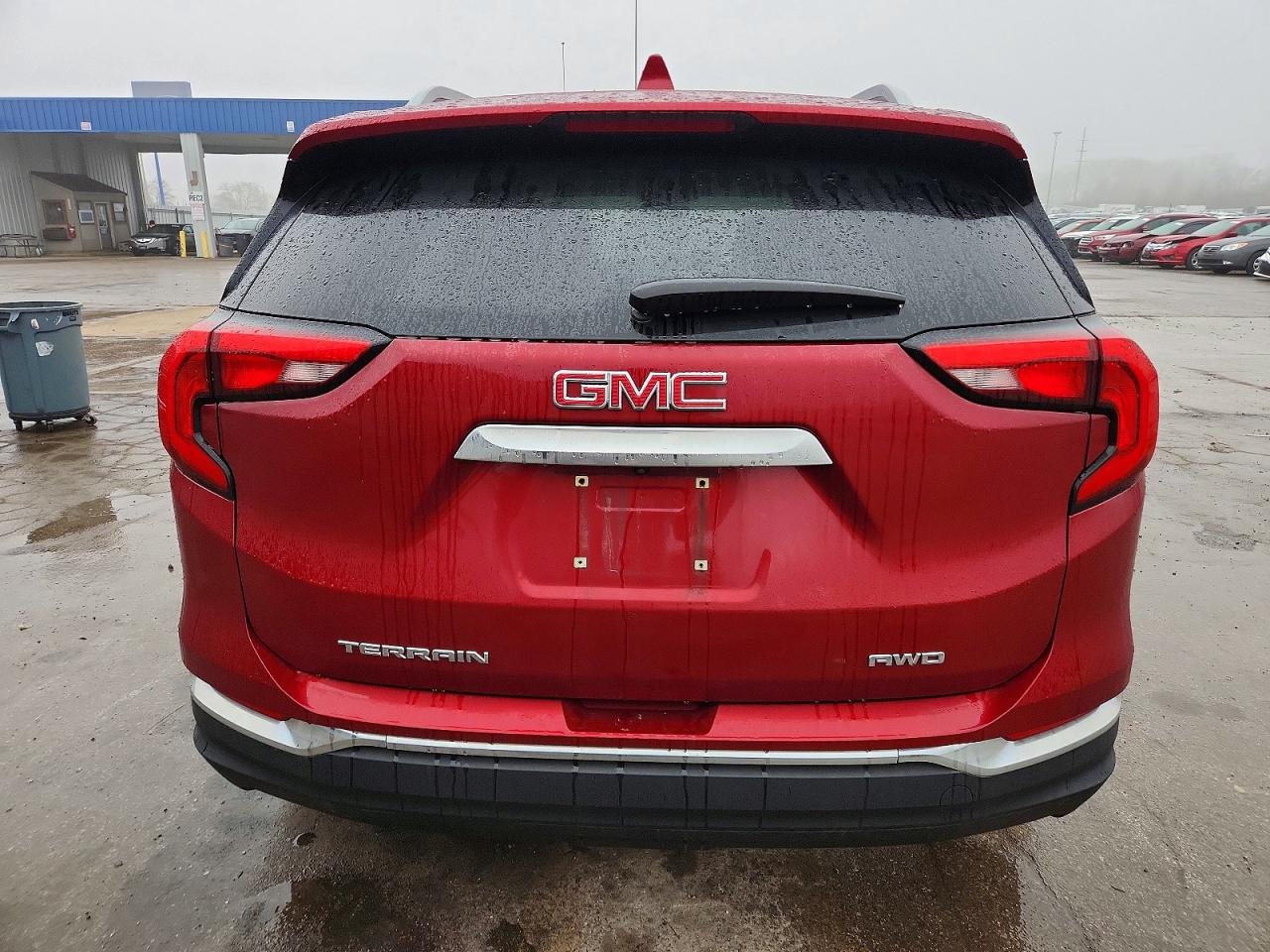 2018 GMC TERRAIN SLT photo 6