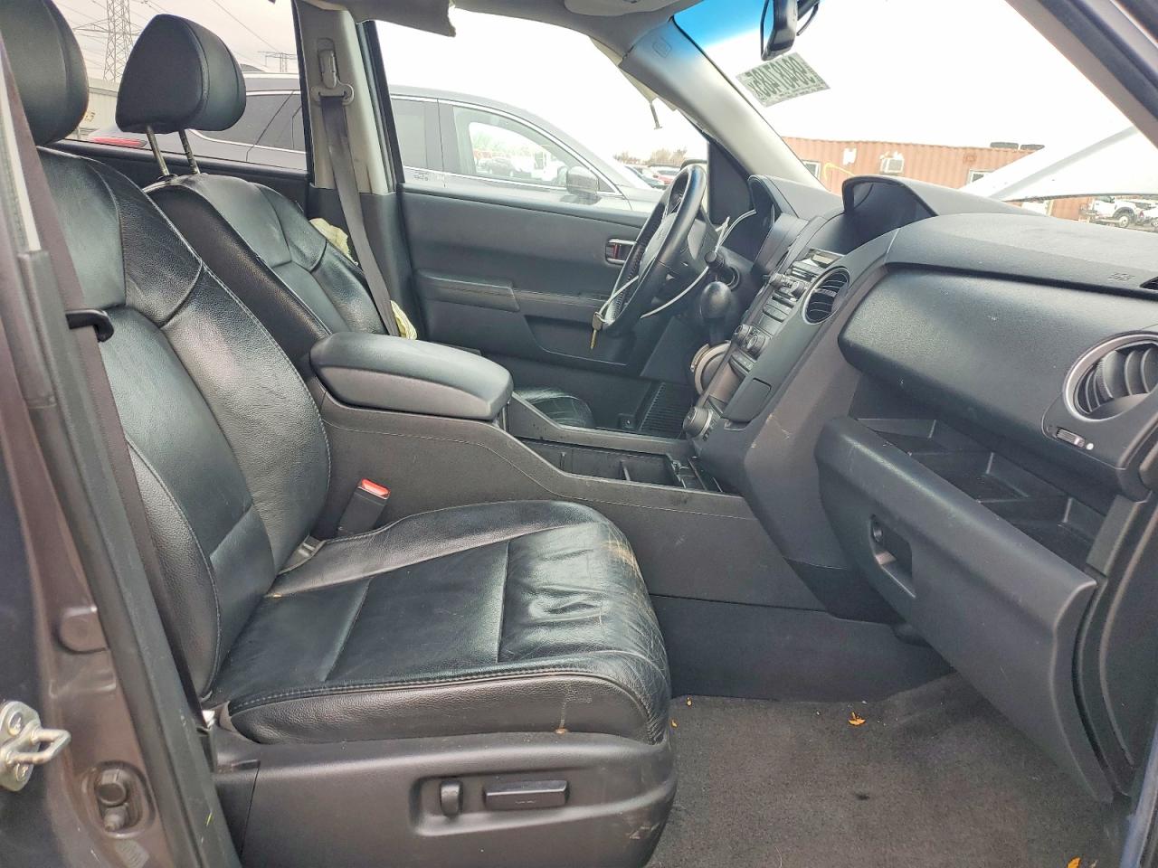2012 HONDA PILOT EXL photo 7