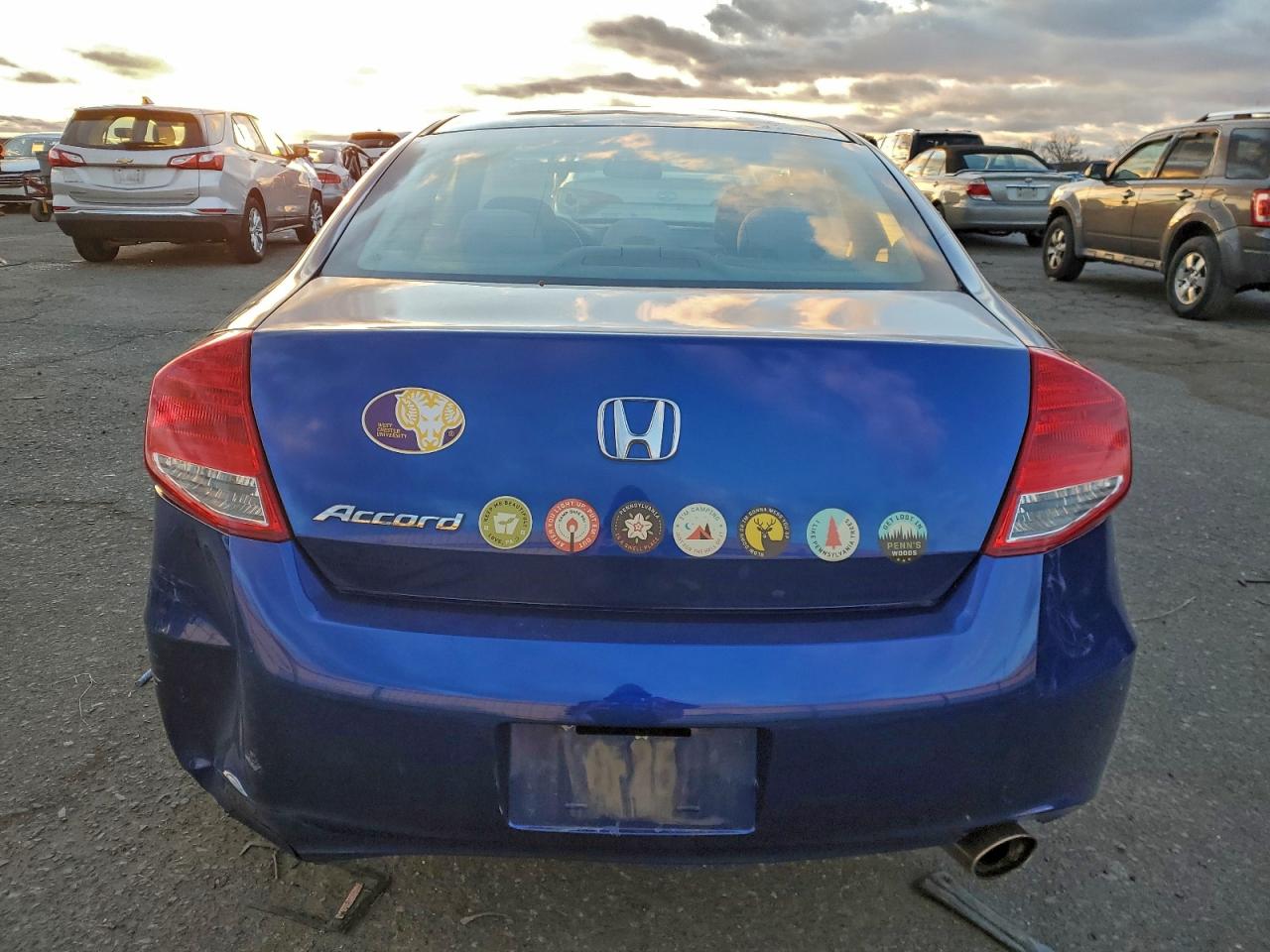2011 HONDA ACCORD LX-S photo 6