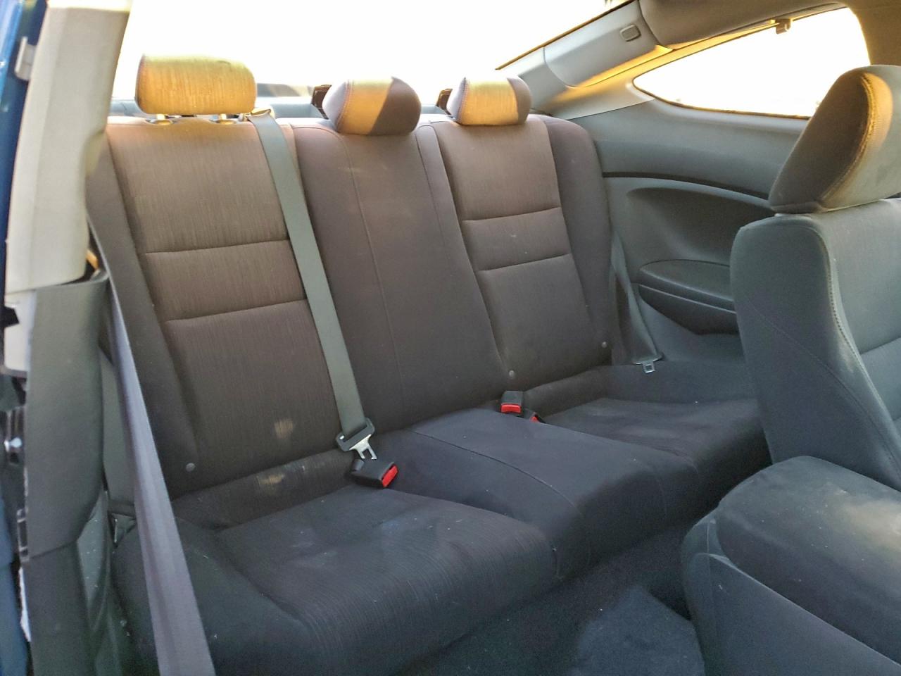 2011 HONDA ACCORD LX-S photo 10