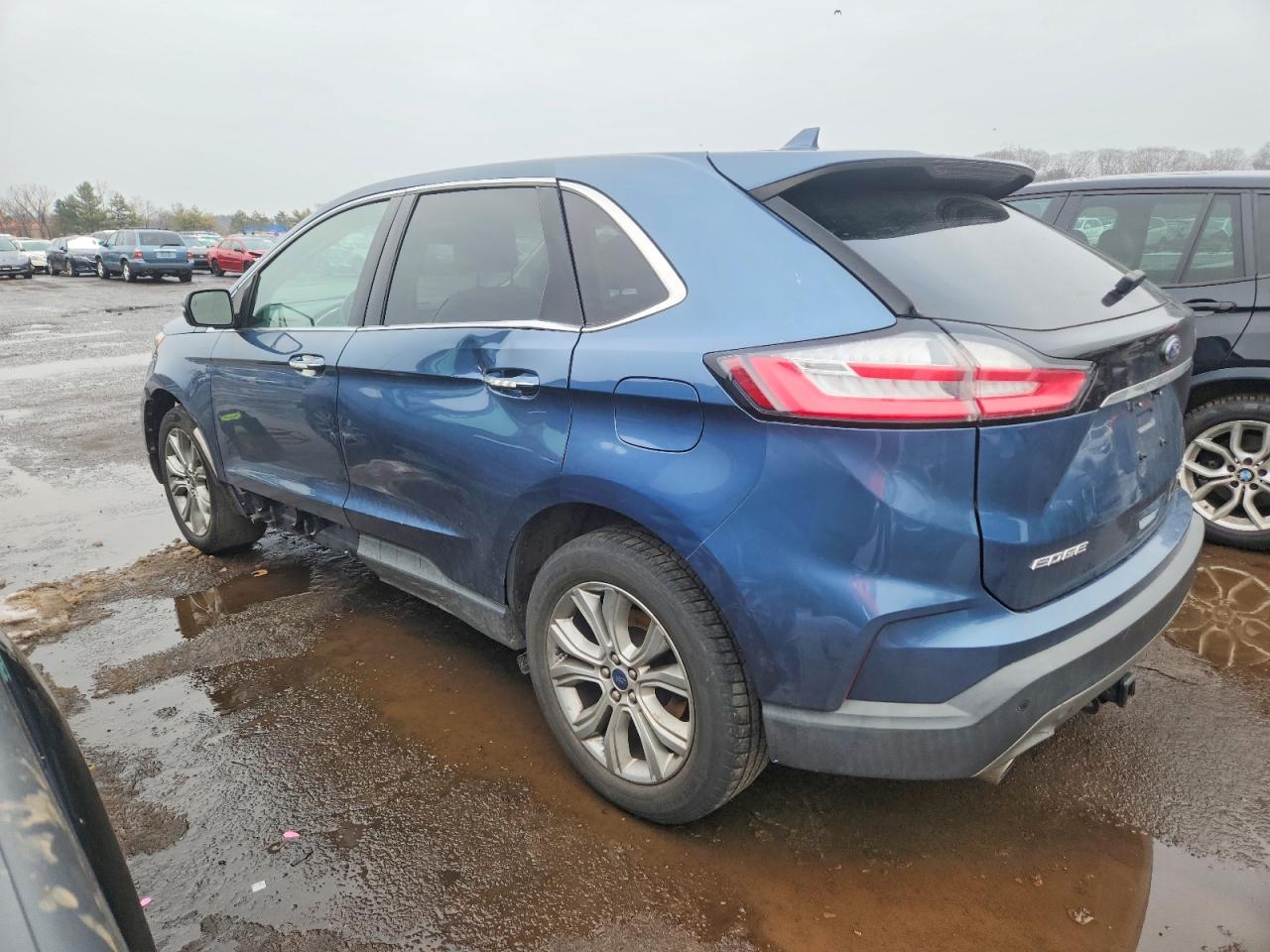 2019 FORD EDGE TITANIUM photo 2