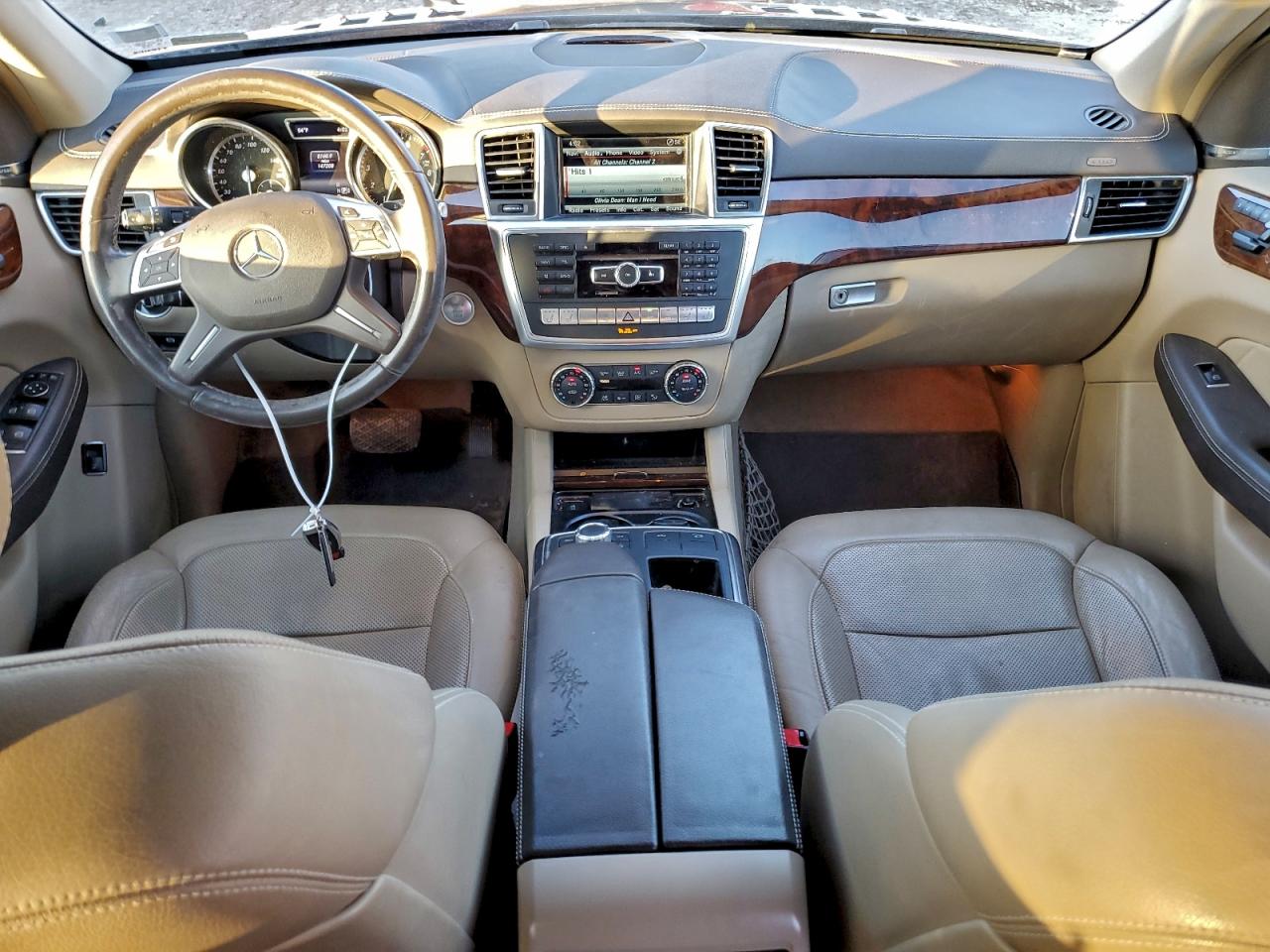 2016 MERCEDES-BENZ GL 450 4MATIC photo 8