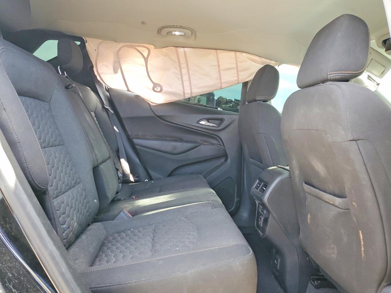 2020 CHEVROLET EQUINOX LT photo 11